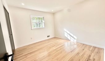17821 POND Rd, Ashton, MD 20861