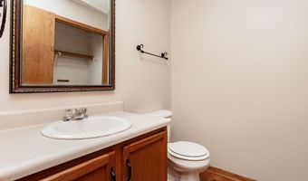 3814 Brookdale Ave, Ames, IA 50010