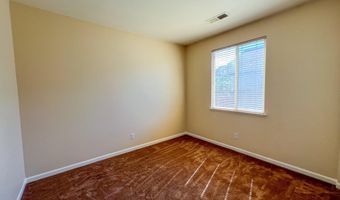 1135 Mountain Rose Dr, Fernley, NV 89408