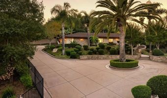 2927 Circle Dr, Escondido, CA 92029