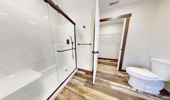 312 E 4th St, Bicknell, IN 47512