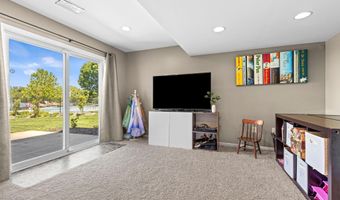 5616 Highbury Dr SE, Ada, MI 49301