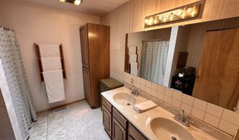 664 Mt. Capitan Rd, Capitan, NM 88316