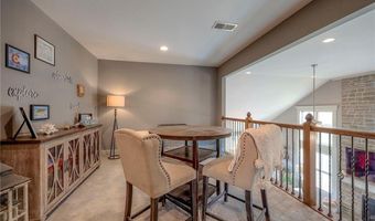 823 155th Cir, Basehor, KS 66007
