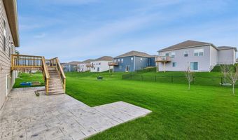 1112 32nd St SE, Altoona, IA 50009