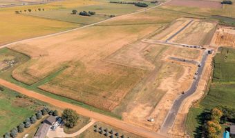 2500 E Chestnut Trl, Brandon, SD 57005