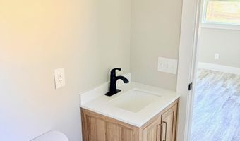 507 Longwood Dr, Arab, AL 35016