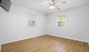 867 Washington St, Bay St. Louis, MS 39520