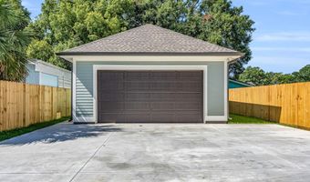 412 Main St, Bay St. Louis, MS 39520