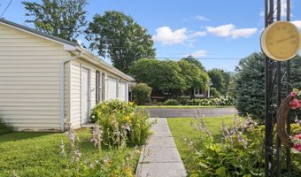 1710 Ridgeway Rd, Aberdeen, OH 45101