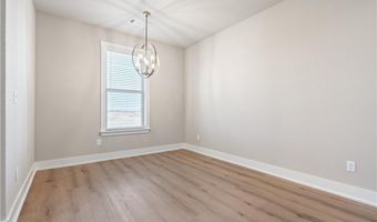 7006 SW Orange Ave, Bentonville, AR 72713