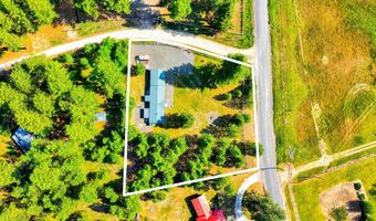 191 Bear Wallow Rd, Cascade, ID 83611
