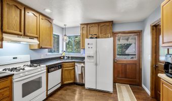 777 Helen Dr, Arnold, CA 95223
