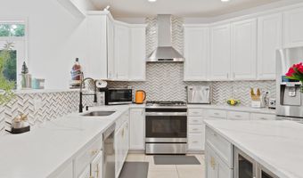 13102 OGLES HOPE Dr, Bowie, MD 20720