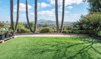 7945 Shadow Hill Dr, La Mesa, CA 91941
