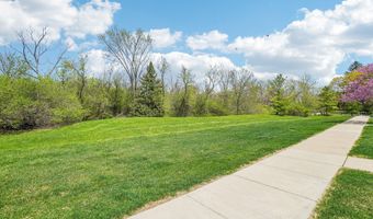 1870 Lindsay Ln, Ann Arbor, MI 48104
