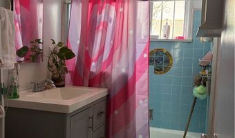 665 Silver Lake Blvd, Los Angeles, CA 90026