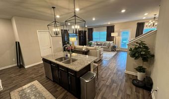 126 Auburn Crossing Dr, Auburn, GA 30011