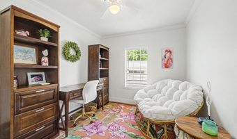 971 Laurel Cir, Barefoot Bay, FL 32976