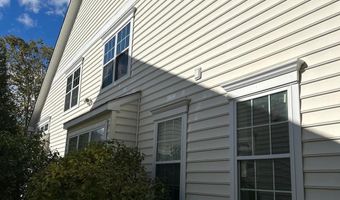 102 MERIDIAN Blvd, Bear, DE 19701