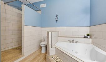 1705 WHITNEY St, Atlantic, IA 50022