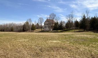 53 Hidden Dr, Alburgh, VT 05440