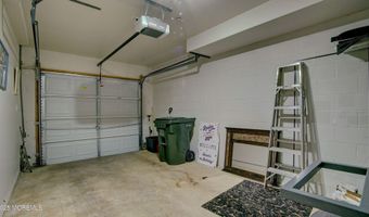 56 W Aspen Way, Aberdeen, NJ 07747