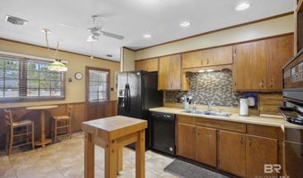 601 E 7th St, Bay Minette, AL 36507