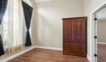 110 WOODCHASE Dr, Belle Chasse, LA 70037