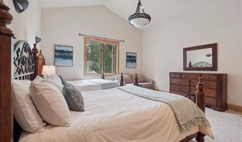 28 WHITE CLOUD Dr, Breckenridge, CO 80424