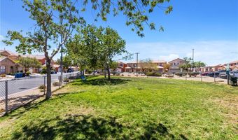 6823 Gold Nugget Dr, Las Vegas, NV 89122
