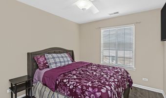 2129 W Concord Ln, Addison, IL 60101