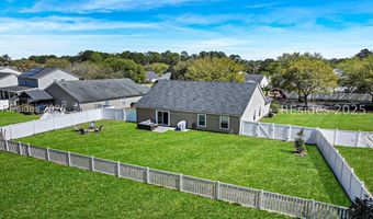 3 Lakeside Dr, Bluffton, SC 29910