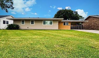 718 Deprima St, Berwick, LA 70342