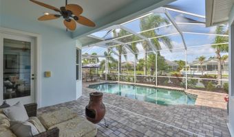 5318 LOON NEST Ct, Apollo Beach, FL 33572