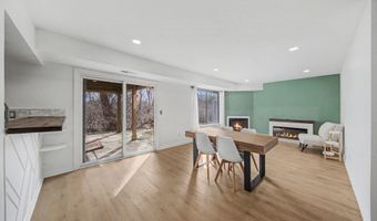 300 Briarcrest Dr 140, Ann Arbor, MI 48104