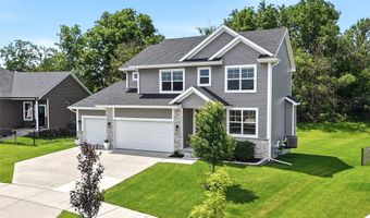 5816 Allerton Dr, Ames, IA 50014