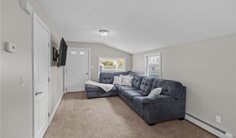 754 High St, Cumberland, RI 02864