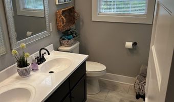 127 SYCAMORE, Adamsville, TN 38310