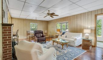 23208 Wild Cherry Ln, Abingdon, VA 24211