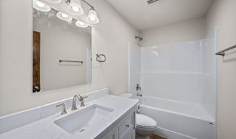 55 Flattery Ln, Blanchard, ID 83804