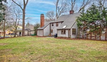 9 KNAPTON St, Barrington, RI 02806