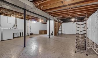 11188 Kennebec Ave, Allen Park, MI 48101