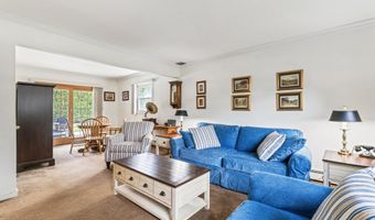 230 Geary Dr, Middletown, NJ 07748