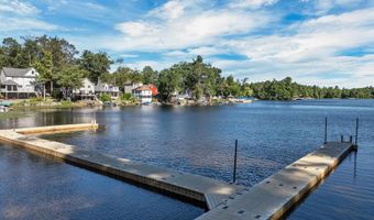 4 Milford St, Amherst, NH 03031