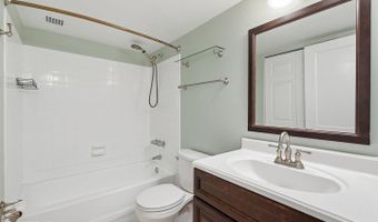 200 N PICKETT St #1414, Alexandria, VA 22304