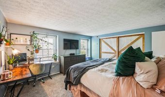 477 Clairbrook Ave, Columbus, OH 43228