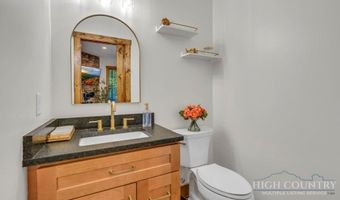 52 Eagle Cottage Ln 8, Banner Elk, NC 28604