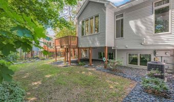 2602 Rivers Bluff Ln, Anoka, MN 55303