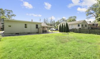 37 Tarinelli Cir, Bridgeport, CT 06606